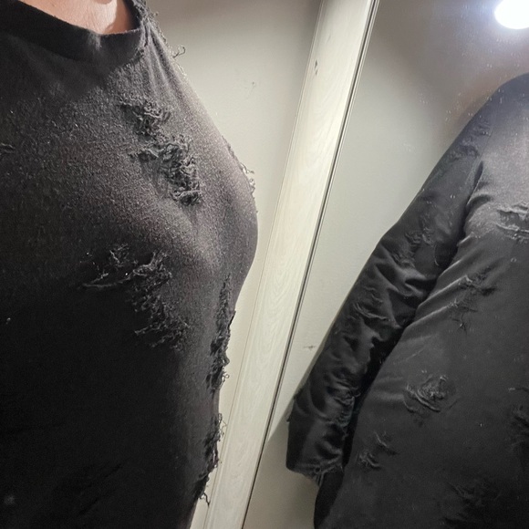 DIVIDED H&M BLACK BURNOUT DISTRESSED DESTROYED OVERSIZED HOLEY TOP M - Picture 13 of 13